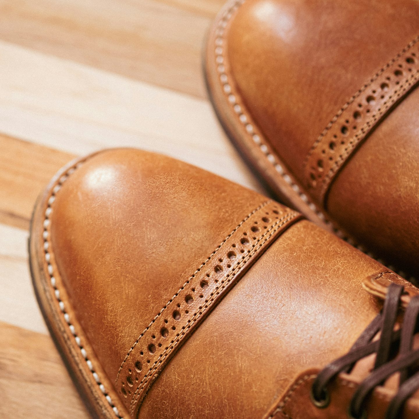 Cognac Pueblo Veg Crust Cap-Toe Lakeshore Boot - Detail Image One