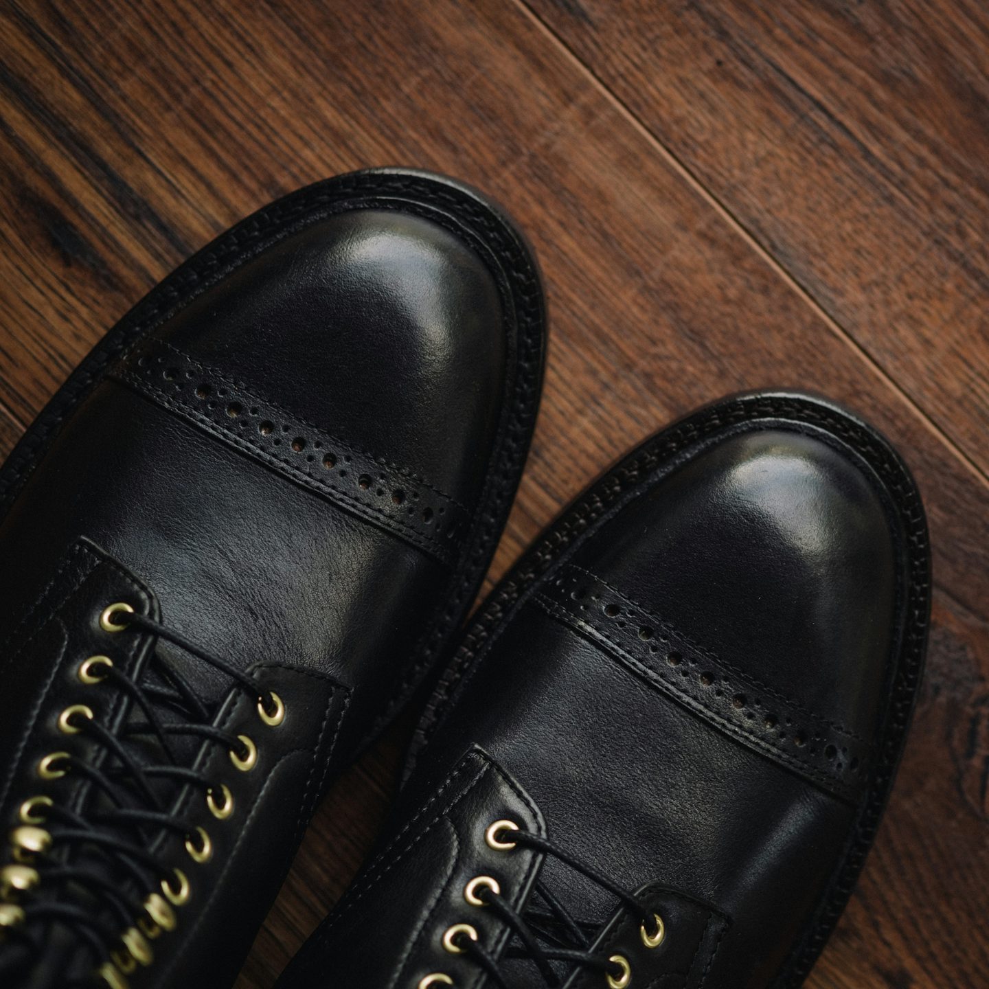 【LOW CLASSIC】 CRACKED WILD BOOTS /追跡付 ○LOW CLASSIC○ 24FW CRACKED WILD BOOTS