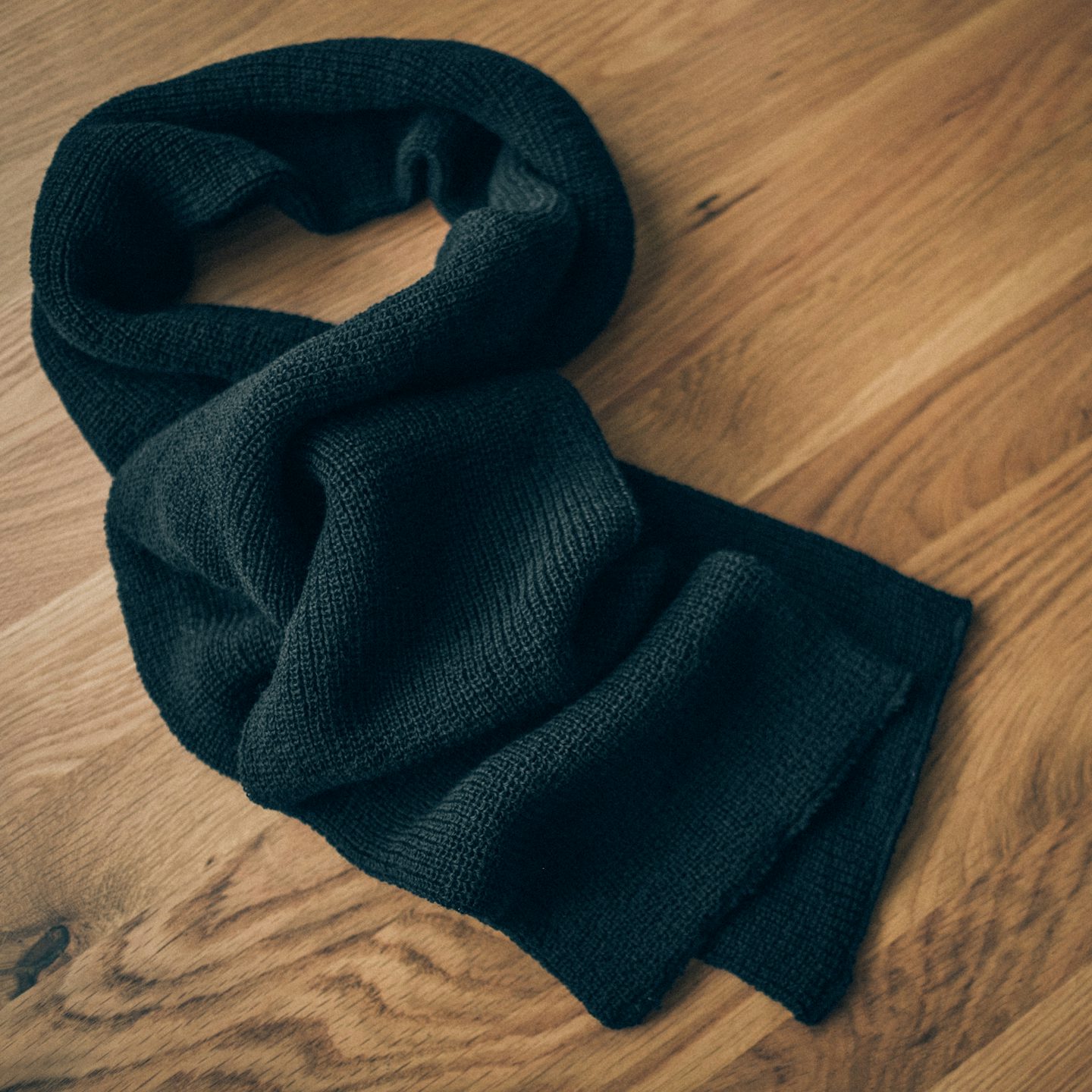 Navy Wool Knit 1975 NATO Marine Scarf - Detail Image One