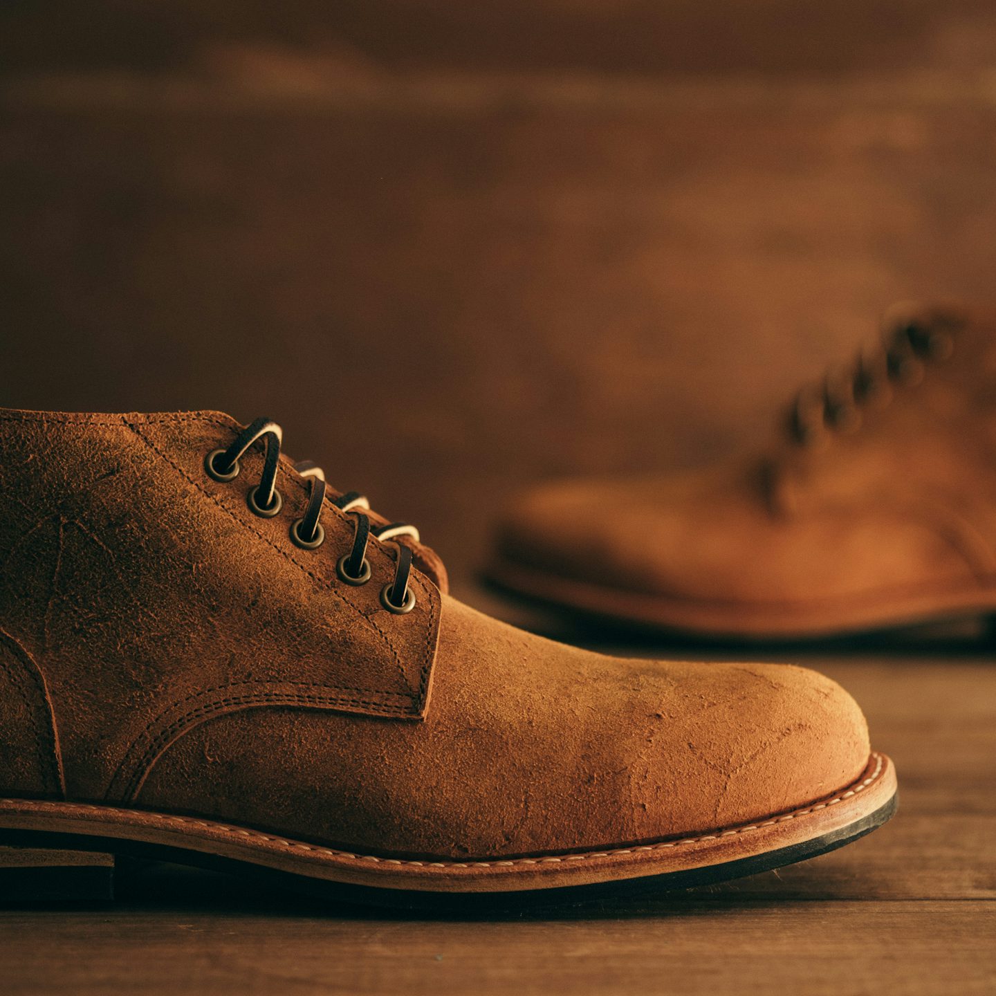 ROUGH AND RUGGED×CLINCHのスウェードチャッカブーツ28cm ROUGH AND RUGGED×CLINCHのスウェードチャッカブーツ28cm オリジナル