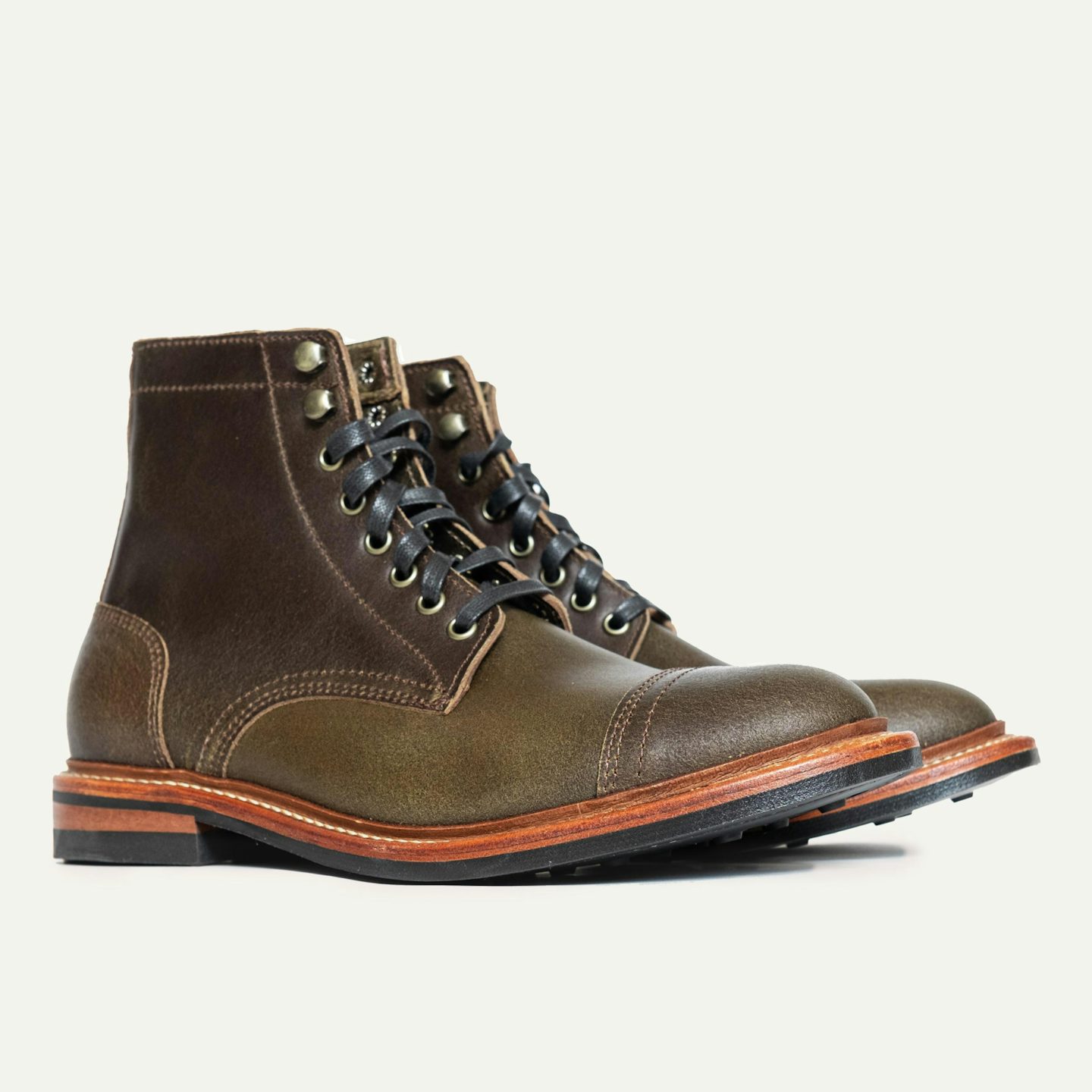 BRUNT LACKING ラッキング　オリーブ　新品 Cap-Toe Trench Boot - Dark Olive Waxed Flesh, Dainite Sole - Made
