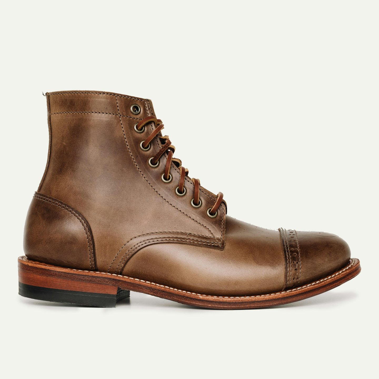 restjes Willen radioactiviteit Cap-Toe Trench Boot - Natural Chromexcel, Leather Sole with Vibram Toplift  - Made in USA | Oak Street Bootmakers