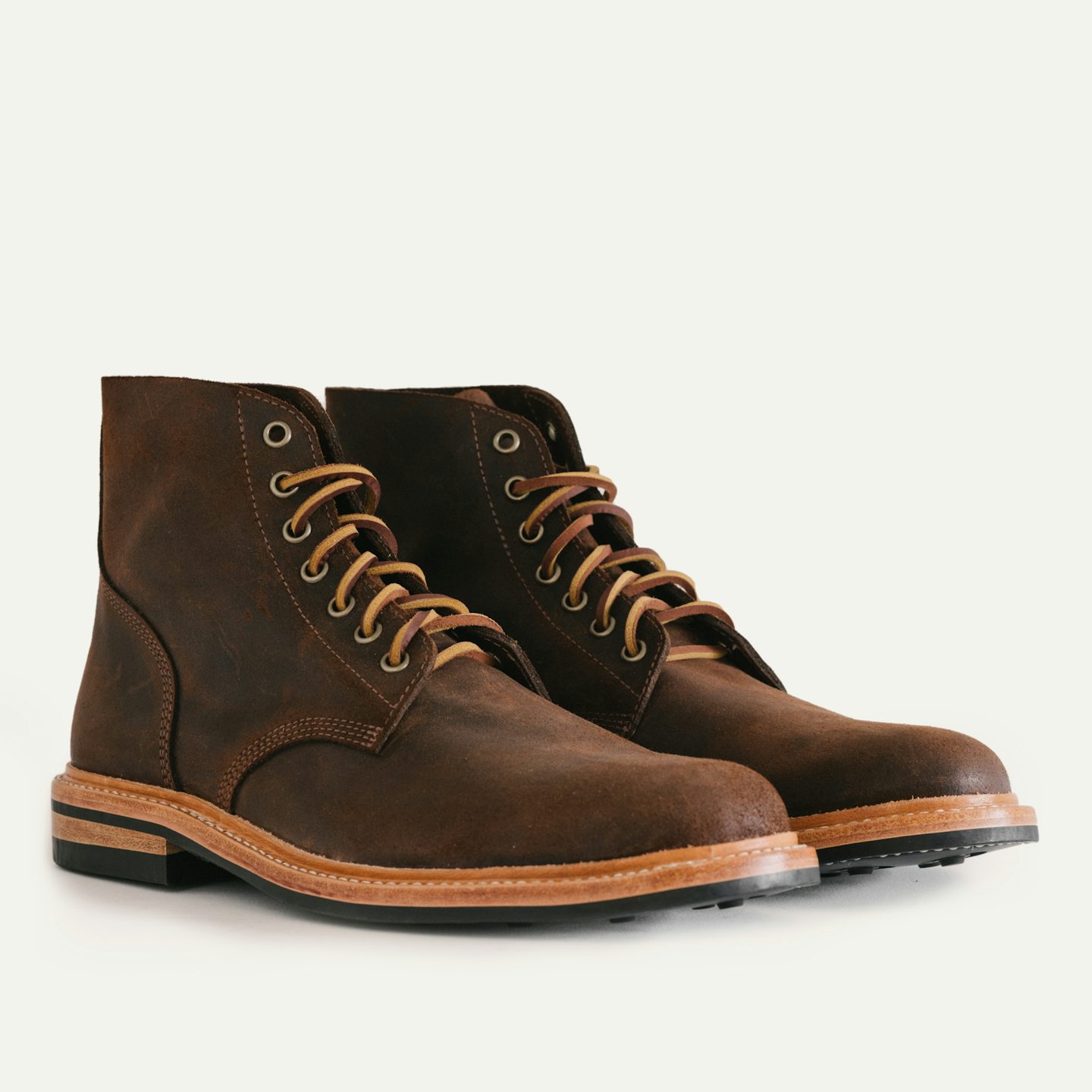 Field Boot - Snuff Waxy Commander, Dainite Sole - Made in USA