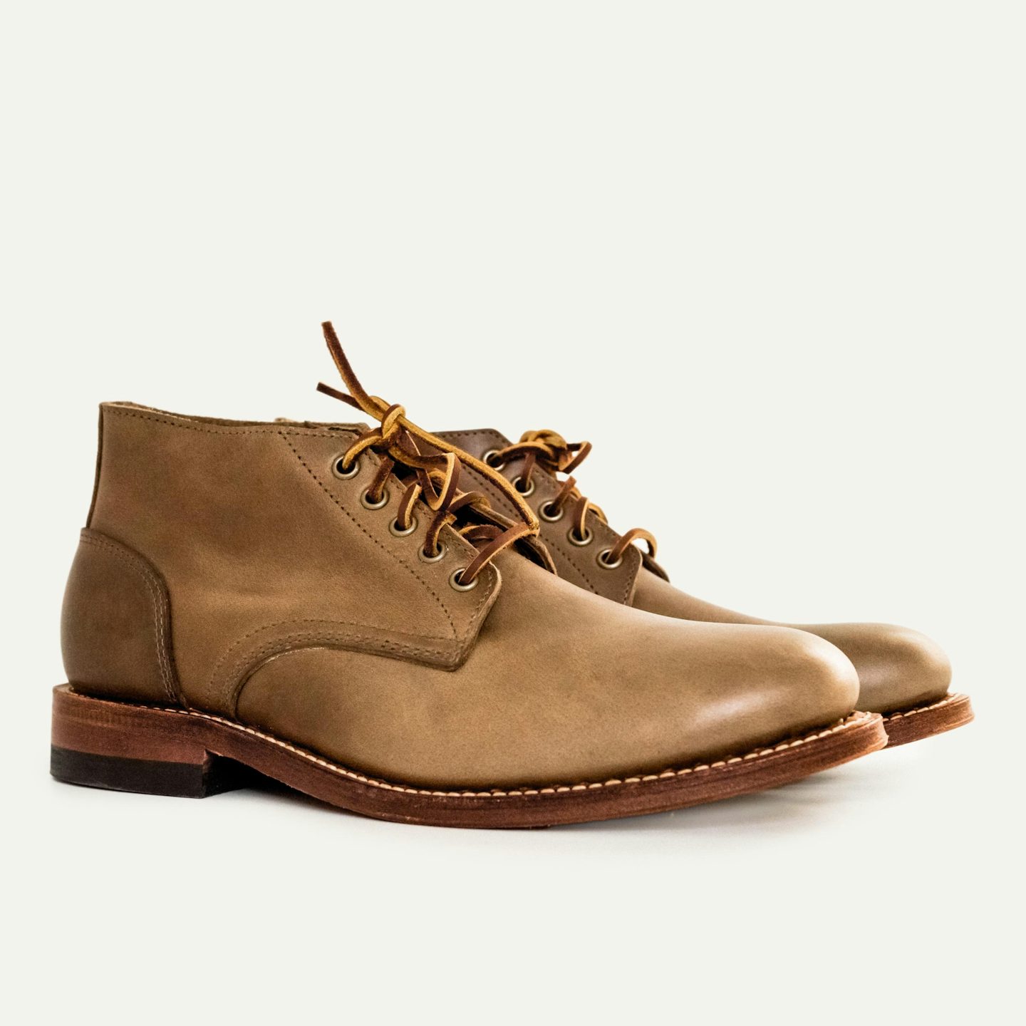 Trench Chukka - Natural Chromexcel, Leather Sole with Vibram