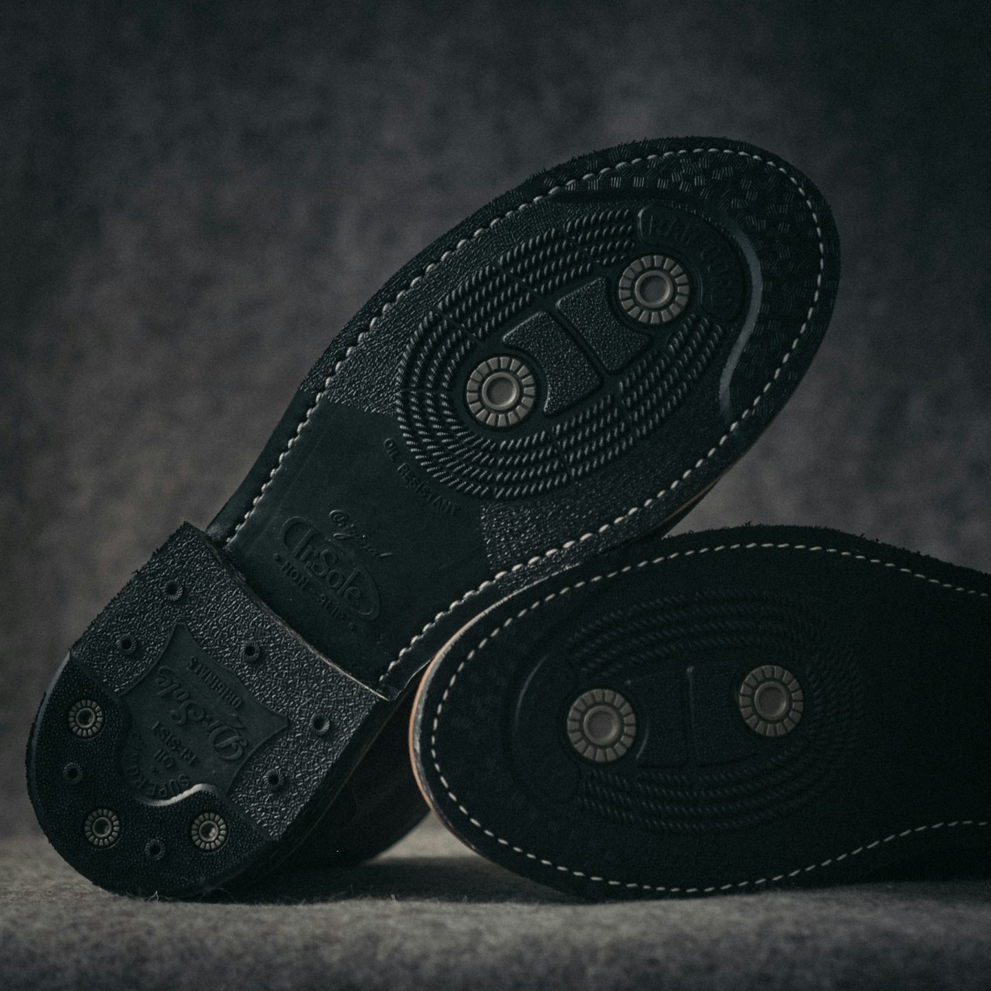 Trench Oxford - Carbon Bark Veg Retan, Dr. Sole 1122 Raw Cord Sole