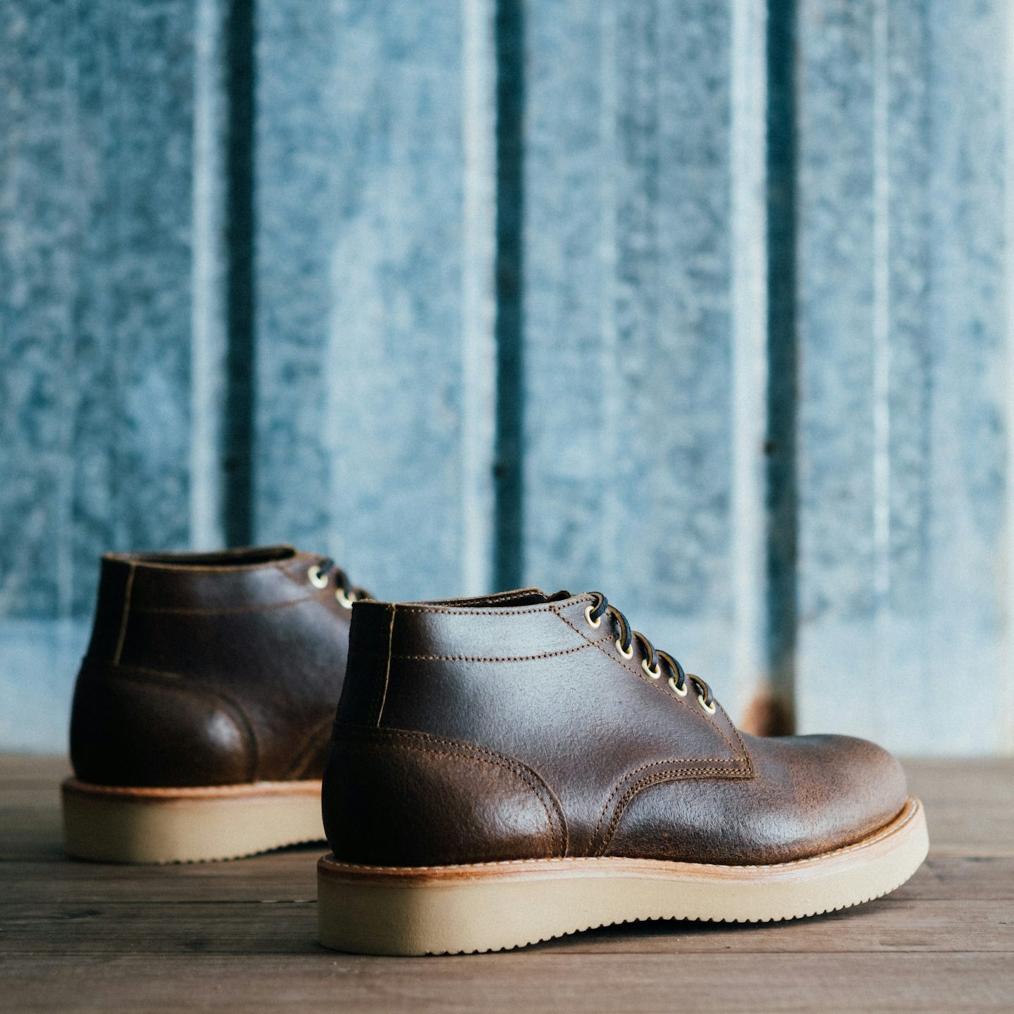 Trench Chukka - Horween Cinnamon Waxed Flesh, Vibram 2021 Sole