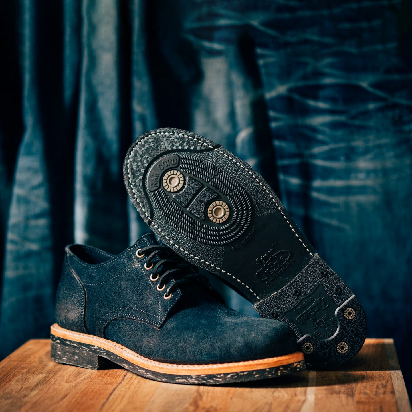 Trench Oxford - Natural Indigo Chromexcel Roughout, Dr. Sole 1122