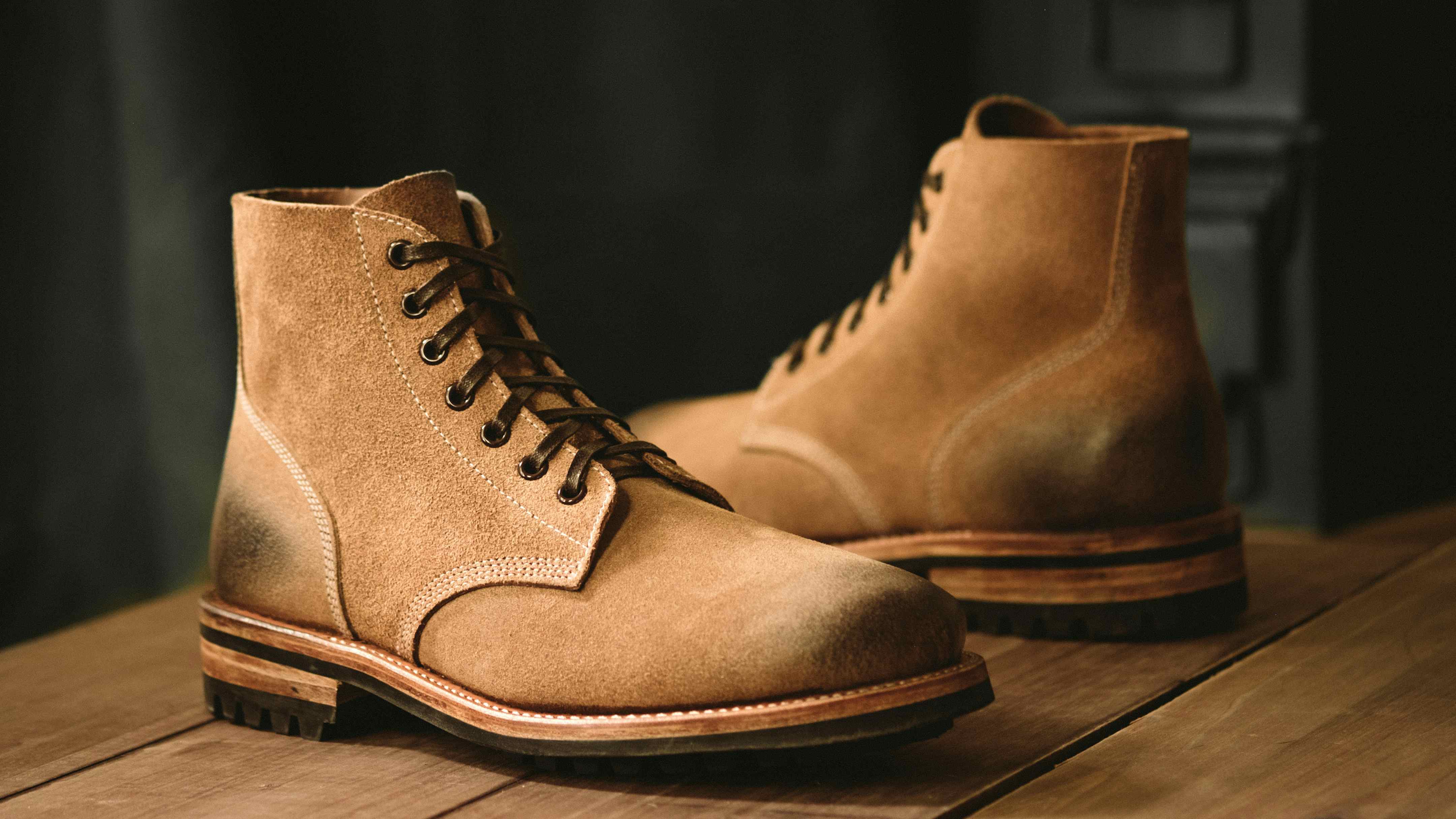 Field Boot Natural Chromexcel Roughout, Commando Sole Made in USA