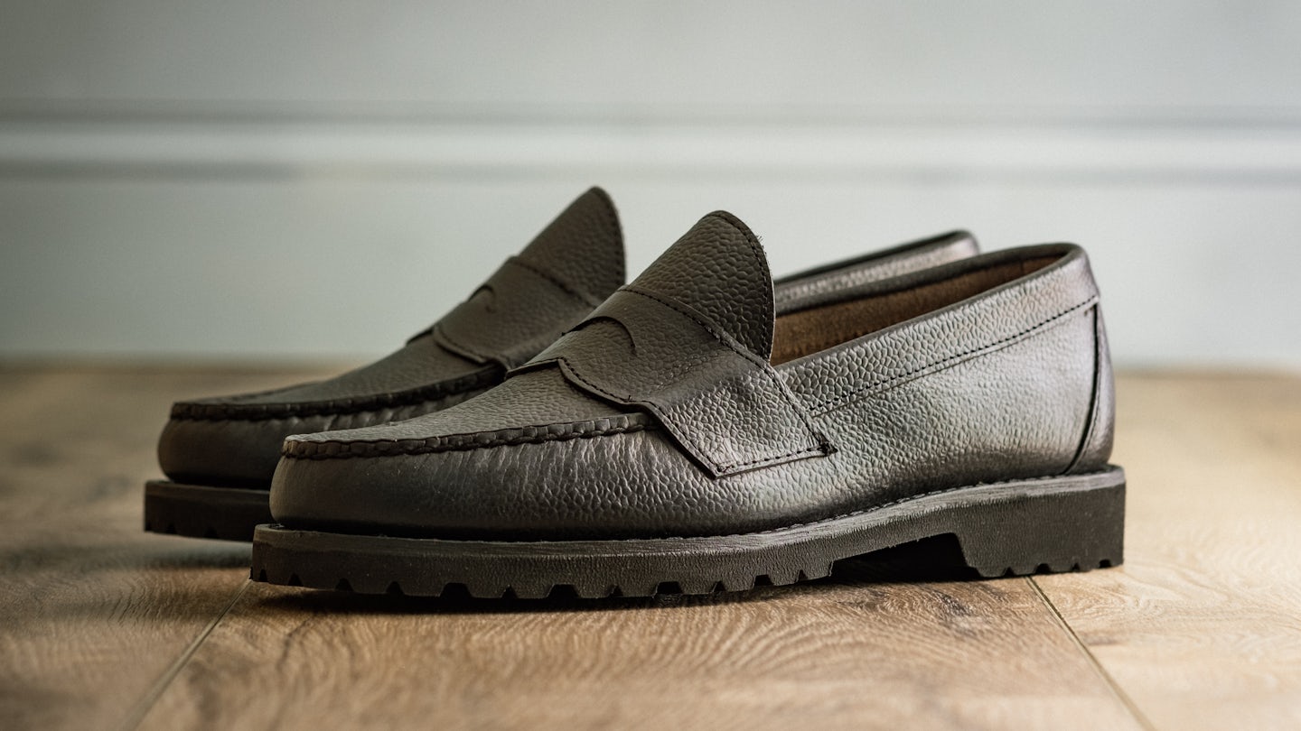 Lug Penny Moc - Horween Black Scotch Grain Chromexcel